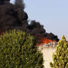 Incendio en la Planta de Reciclaje de Neumáticos de Ardoncino (León)  Abrir Ficha  Ampliar en margen izquierdo  Abrir Ficha  Ampliar en margen izquierdo  Abrir Ficha  Ampliar en margen izquierdo-Ical