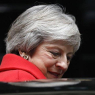 Theresa May abandona Downing Street para dirigirse a la Cámara de los Comunes-TOLGA AKMEN (AFP)