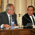 José Antonio de Miguel y Raúl Lozano en un Pleno de la Diputación.-VALENTÍN GUISANDE