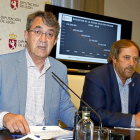 Martínez Majo, acompañado de Lupicinio Rodrigo, durante la rueda de prensa.-ICAL