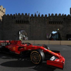 Charles Leclerc (Ferrari) ha sido, hoy, en Baku, el más veloz.-REUTERS / ANTON VAGANOV