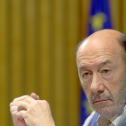 Rubalcaba durante la conferencia en la UEMC.-ICAL