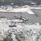 Vista aérea tomada por la Guardia Costera de Bahamas en la que se aprecia la destrucción causada por el ’Dorian’ en un puerto de recreo del archipiélago.-EFE