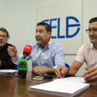 l procurador autonómico de UPL, Luis Mariano Santos, y el secretario comarcal, Melchor Moreno, presentan la Proposición no de Ley que solicita una delegación de Tráfico en El Bierzo-Ical