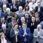 Alfonso Fernández Manueco ofrece una rueda de prensa donde explica su candidatura a presidente regional del PP acompañado de cargos y representantes d l partido y de su familia-ICAL