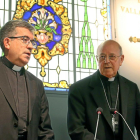 Luis Argüello y Ricardo Blázquez durante la comparecencia de ayer.-ICAL