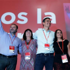 Sánchez entra al congreso del PSOE al grito de “presidente” y recibe el abrazo de Zapatero-ATLAS