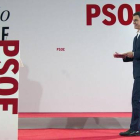 El secretario general del PSOE, Pedro Sánchez, en el consejo de política federal del partido, este lunes, 13 de julio, en Sevilla.-Foto:   EFE / JOSÉ MANUEL VIDAL