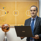 Pepe Catalina, director deportivo del UEMC Real Valladolid Baloncesto. / M. A. SANTOS