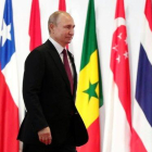 El presidente ruso, Vladímir Putin, a su llegada a la cumbre del G-20 en Osaka.-AFP
