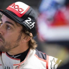 Fernando Alonso (Toyota),durante un descanso de los últimos ensayos de las 1.000 Millas de Sebring (EEUU).-EFE / JAMES MOY