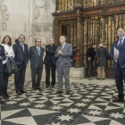José Luis Ulibarri, presidente de Edigrup, junto con los responsables del resto de grupos de comunicación, visitó ayer la Catedral de Burgos.-S. OTERO
