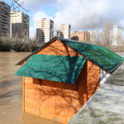Crecida del río Pisuerga a la altura de la Playa de las Moreras en Valladolid.-ICAL
