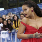 Rihanna posa en el estreno de Valerian y los mil planetas , el pasado 24 de julio en Londres.-GTRES