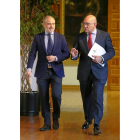 Víctor Caramanzana, de la Cámara de Comercio, con Jesús Julio Carnero.-ICAL