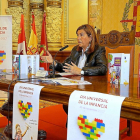La concejala Victoria Soto durante la presentación del II Plan de Infancia.-J.M. LOSTAU