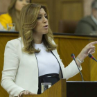 La candidata socialista para presidir la Junta de Andalucía, Susana Díaz, este martes, en el Parlamento autonómico.-Foto: EFE/ JULIO MUÑOZ
