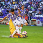 Jose chuta en la acción que supuso el segundo gol del Valladolid ante el Alcorcón.-MIGUEL ÁNGEL SANTOS