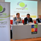 Tomás Castro, presidente de Conetic, Celedonio Álvarez, director del Parque Científico de la UVA, y Agustín Lorenzo, presidente de Aetical; presentan MyAngelTic.-E.M.