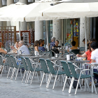 Terraza de un establecimiento de la plaza Mayor.- E.M.