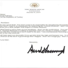 Carta que le mandó Donald Trump a Recep Tayyip Erdogan.-AFP