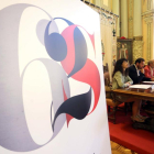 El alcalde de Valladolid, Óscar Puente, junto al director del festival, Javier Angulo y la concejala de Cultura, Ana Redondo, en la presentación de novedades de la 62 Seminci.-ICAL