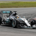 El Mercedes de Lewis Hamilton en Malasia.-Foto:   Olivia Harris / REUTERS