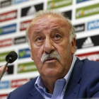 El selecciconador nacional de fútbol, Vicente del Bosque,durante la rueda de prensa que ofreció hoy en la Ciudad del Fútbol donde anunció la lista de jugadores convocados para el amistoso contra Francia.-Foto: EFE / JUAN CARLOS HIDALGO