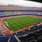 El Camp Nou, con las gradas vacías a pocos minutos del inicio del Barça-Las Palmas.-REUTERS / ALBERT GEA