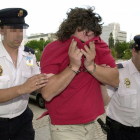 Sito Miñanco custodiado por policías en una imagen de archivo en 2001-El Mundo