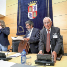 El expresidente de Caja Segovia Atilano Soto (D) comparece ante la Comisión de investigación de las cajas de ahorro.-ICAL / R.VALTERO