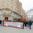 Concentración de trabajadores de OTIS este martes en Valladolid / ICAL
