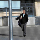Jaume Matas entrando hace un mes en la prisión de Segovia-Efe