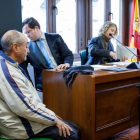 El profesor valenciano, Vicente Belenguer, durante el juicio del pasado 14 de noviembre.-E. M.