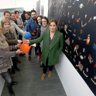 Participantes y asistentes a la inauguración de la muestra.-J.M. LOSTAU