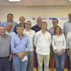 Foto de familia de la nueva directiva del Club de Rugby El Salvador.-EL MUNDO