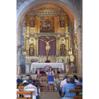Una imagen del retablo de San Martín del Castañar (Salamanca) que se ha restaurado.-ICAL