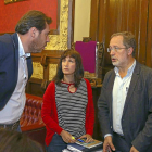 Óscar Puente, María Sánchez y Manuel Saravia, en una reunión reciente.-ICAL