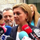 "¿Conoce a muchos ciudadanos que sin haber ido a declarar por aportar 1.000 euros tengan que dejar un escaño? Yo, no", afirma Cospedal.-ATLAS