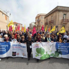 Manifestantes protestan contra la mafia en Locri (Italia), el 21 de marzo.-EFE / MARCO COSTANTINO