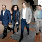 Lupicinio Rodrigo, Manuela García, Emilio Orejas, José Manuel Moro y, al fondo,  Mari Paz Díez-Ical