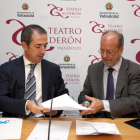 El alcalde de Valladolid, Francisco Javier León de la Riva, y el director territorial de La Caixa en Castilla y León y Asturias, José Manuel Bilbao-Ical