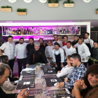 Los doce cocineros, tras la degustación de sus doce pinchos-E. M.