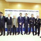 Foto de familia de los premiados con César Pontvianne y Alfonso Fernández Mañueco en el centro.-ICAL