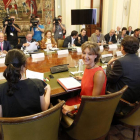 La ministra de Agricultura, Alimentación y Pesca, Isabel García Tejerina, se reúne con representantes del sector lácteo-Ical