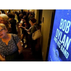 Asistentes al concierto de Bob Dylan en las Vegas, el primero tras recibir el Nobel.-PAUL BUCK / EFE