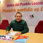 El procurador leonesista en las Cortes de Castilla y León, Alejandro Valderas, presenta las enmiendas al presupuesto de la Junta para el 2015-Ical