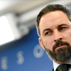 El presidente de Vox, Santiago Abascal, en rueda de prensa en el Congreso.-EFE / VICTOR LERENA