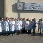 Un grupo de médicos y enfermeras del Centro de Salud Huerta del Rey de Valladolid-El Mundo
