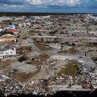 Miles de casas destruidas en Bahamas por el paso de huracán Dorian.-